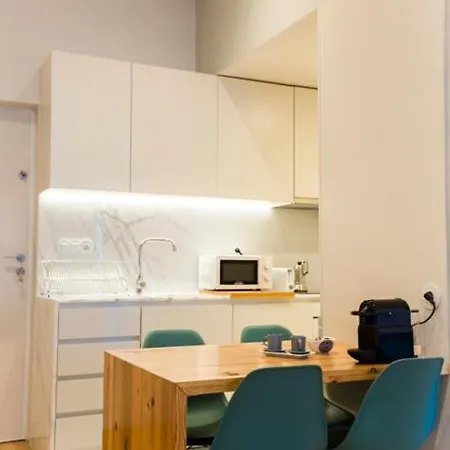 Host Wise - Modern Stuning Flat W Prime Location Daire Porto