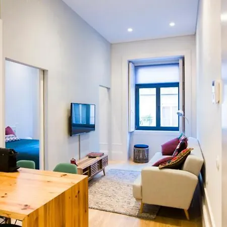 Host Wise - Modern Stuning Flat W Prime Location