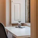 Host Wise - Modern Stuning Flat W Prime Location Lejlighed