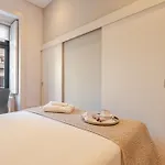 Host Wise - Modern Stuning Flat W Prime Location Lejlighed