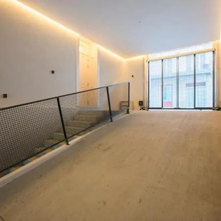 Host Wise - Modern Stuning Flat W Prime Location Porto