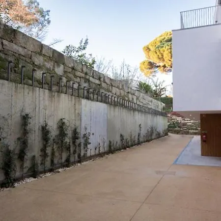 Host Wise - Modern Stuning Flat W Prime Location