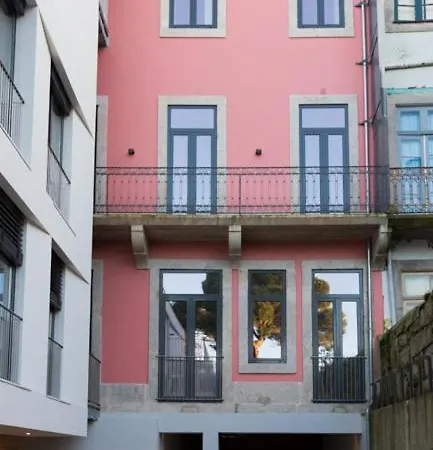 Host Wise - Modern Stuning Flat W Prime Location * Porto